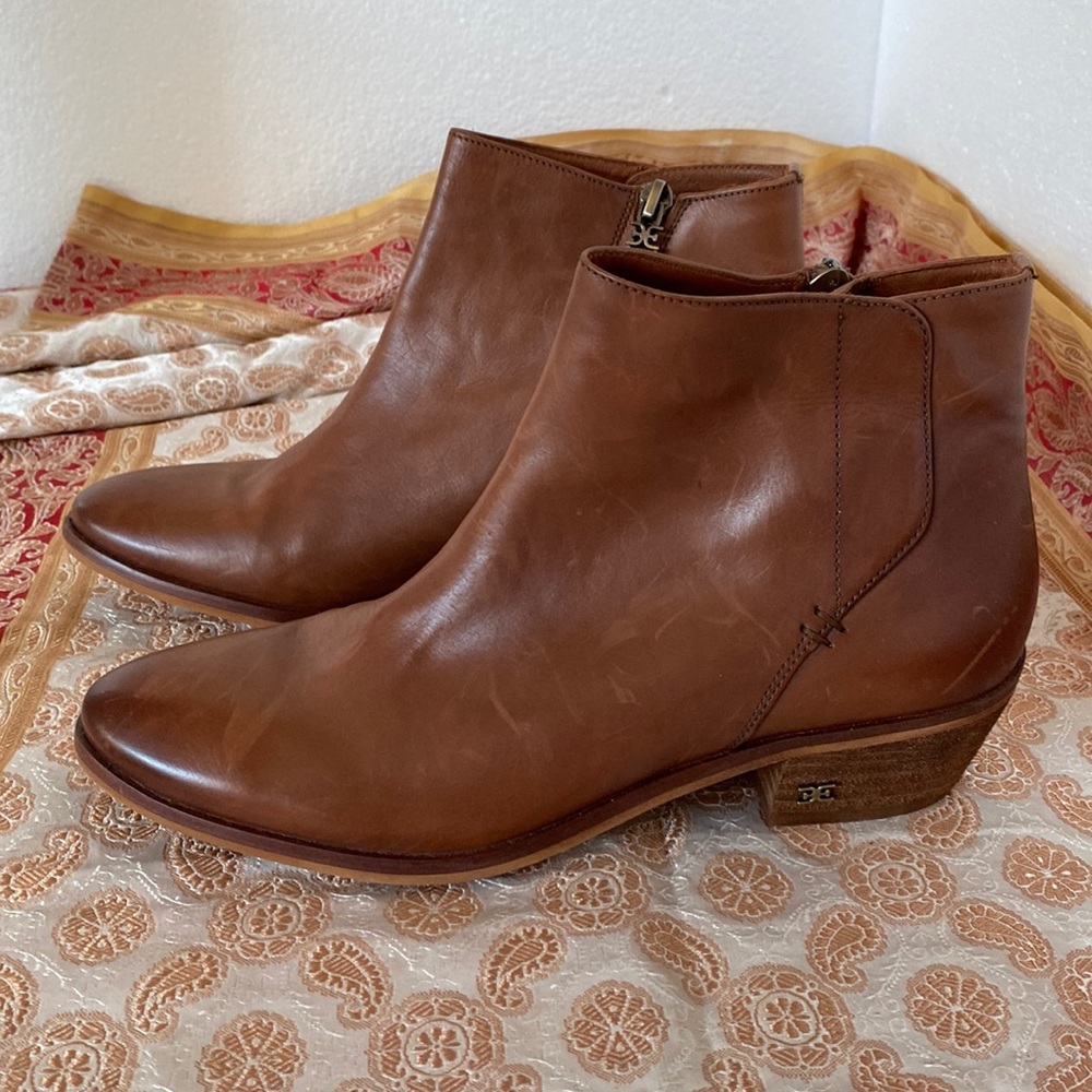 Sam Edelman camel tan bootie